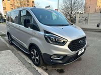 Usata Ford Tourneo Active 170 CV (125 kW) 2022 Grigio moondust metallizzato Monovolume