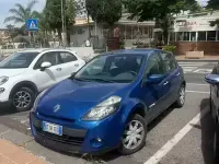 Gebraucht Renault Clio II 85 PS (62 kW) 2010 Blau Limousine