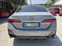 Usata BMW 520 M Sport 197 CV (144 kW) 2024 Grigio Berlina