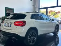 Usata Mercedes GLA220 Premium 190 CV (139 kW) 2017 Bianco SUV