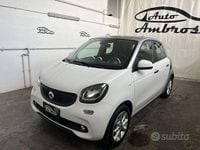 Usata Smart ForFour 71 CV (52 kW) 2017 Bianco Utilitaria