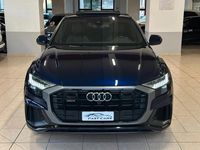 Usata Audi Q8 S-Line 286 CV (210 kW) 2021 Blu SUV