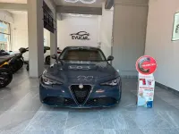 Usata Alfa Romeo Giulia Super 180 CV (132 kW) 2017 Grigio Berlina