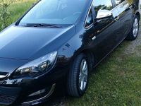 Usata Opel Astra 110 CV (80 kW) 2014 Nero Station wagon