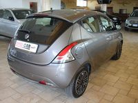 Usata Lancia Ypsilon 69 CV (50 kW) 2020 Grigio scuro