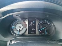 Usata Toyota HiLux 204 CV (150 kW) 2022 Verde Pick-up