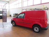 Usata VW Caddy 110 CV (80 kW) 2016 Rosso Monovolume
