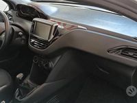 usata Peugeot 208 1.4 VTi 95 CV 5p. GPL Active