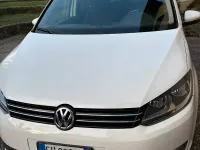 Usata VW Touran 105 CV (77 kW) 2011 Bianco Monovolume