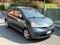 Usata Toyota Aygo 68 CV (50 kW) 2008 Grigio Utilitaria