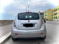 Usata Lancia Ypsilon 77 CV (56 kW) 2010 Grigio Utilitaria