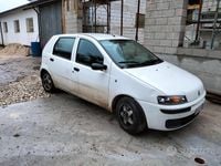 Usata Fiat Punto 90 CV (66 kW) 2003 Utilitaria