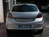 Usata Opel Astra GTC Cosmo 179 CV (131 kW) 2008 Grigio Berlina