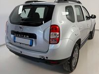Usata Dacia Duster Lauréate 110 CV (80 kW) 2014 Argento SUV