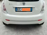 Usata Lancia Ypsilon 60 CV (44 kW) 2010 Bianco Utilitaria