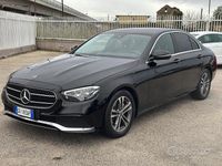 Usata Mercedes E200 160 CV (117 kW) 2022 Nero Berlina