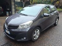 Usata Toyota Yaris 90 CV (66 kW) 2011 Utilitaria