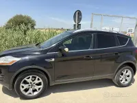 Usata Ford Kuga 136 CV (100 kW) 2010 Nero SUV