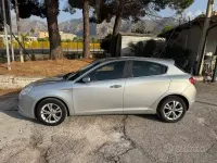 Usata Alfa Romeo Giulietta 105 CV (77 kW) 2014 Grigio Utilitaria