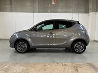 Usata Lancia Ypsilon Silver 69 CV (50 kW) 2023 Grigio Utilitaria