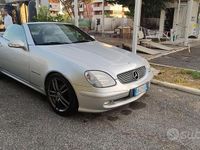 Usata Mercedes SLK200 163 CV (119 kW) 2001 Grigio Cabrio