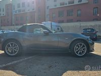 Usata Mazda MX5 Exclusive-Line 132 CV (97 kW) 2023 Grigio Cabrio