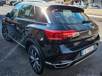 Usata VW T-Roc 116 CV (85 kW) 2019 Nero SUV
