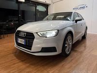 Usata Audi A3 Business 110 CV (80 kW) 2016 Bianco Berlina
