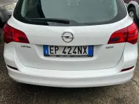 Usata Opel Astra 110 CV (80 kW) 2012 Bianco Station wagon