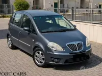 Usata Lancia Musa 90 CV (66 kW) 2009 Grigio Monovolume
