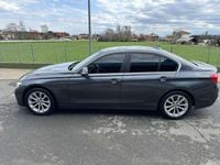 Usata BMW 318 Advantage 150 CV (110 kW) 2016 Berlina