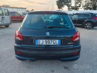 Usata Peugeot 206 60 CV (44 kW) 2011 Nero Berlina