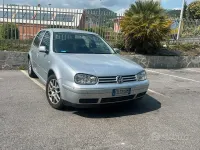Usata VW Golf IV 105 CV (77 kW) 2003 Grigio Berlina