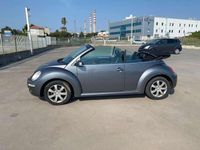 Usata VW New Beetle Cabriolet 102 CV (75 kW) 2007 Grigio Cabrio