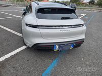 Usata Porsche Taycan 300 kW (408 CV) 2022 Bianco Berlina