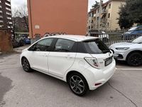 Usata Toyota Yaris Active 69 CV (50 kW) 2013 Bianco Utilitaria