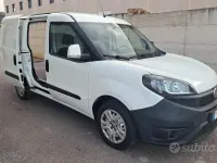 Usata Fiat Doblò 105 CV (77 kW) 2019 Bianco Monovolume