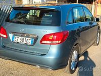 Usata Mercedes B200 136 CV (100 kW) 2015 Verde Utilitaria