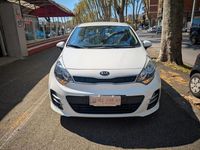 Usata Kia Rio 84 CV (61 kW) 2016 Bianco Utilitaria