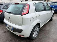 Usata Fiat Punto Evo Dynamic 95 CV (69 kW) 2010 Bianco Utilitaria
