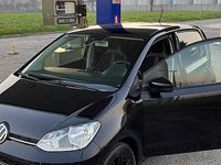 Usata VW up! high up! 68 CV (50 kW) 2018 Nero Utilitaria