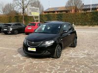 Usata Lancia Ypsilon Gold 69 CV (50 kW) 2023 Nero Utilitaria