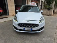 Usata Ford Fiesta Vignale 86 CV (63 kW) 2018 Bianco Utilitaria