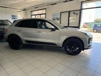 Usata Porsche Macan Basis 247 CV (181 kW) 2020 Grigio SUV