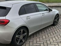 Usata Mercedes A180 116 CV (85 kW) 2020 Argento Berlina
