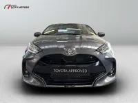 Ny Toyota Yaris Hybrid Lounge 131 HK (96 kW) 2026 Grå Sedan