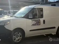 Usata Fiat Doblò 105 CV (77 kW) 2016 Bianco Monovolume