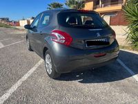 usata Peugeot 208 1.4 2014