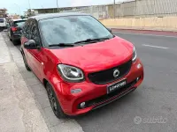 Usata Smart ForFour Passion 71 CV (52 kW) 2016 Rosso Utilitaria
