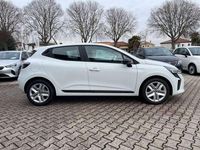 Nuova Renault Clio V Evolution 101 CV (74 kW) 2025 Bianco Berlina